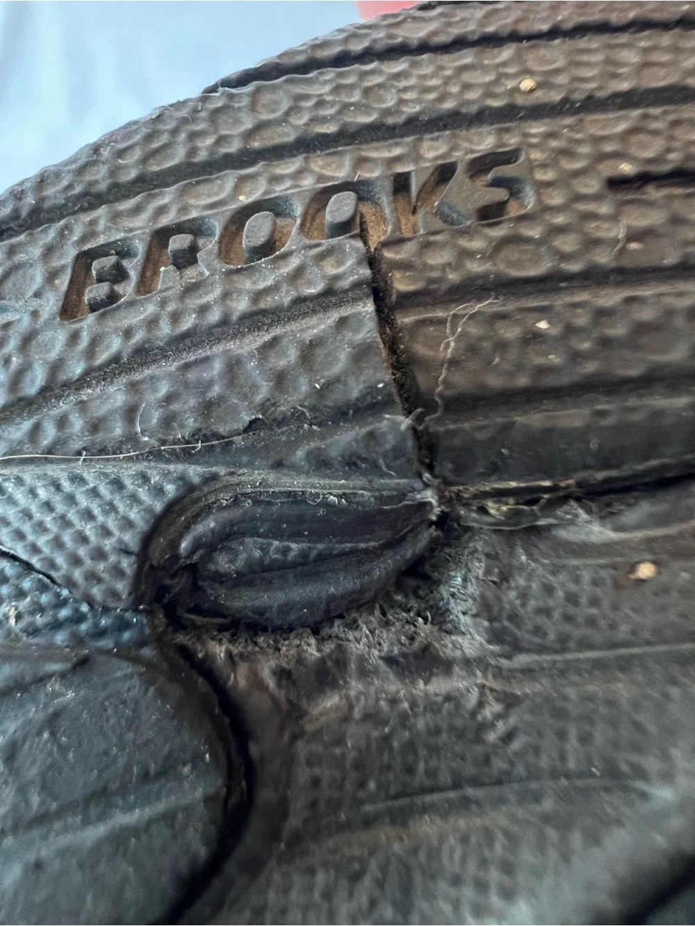 Brooks Glycerin GTS 21 Triple Black Running Shoes Men’s 8 DNA LOFT v3